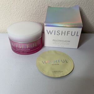 Huda Wishful 1.94 Oz. PILLOWGASM Cherry Glow Sleeping Mask Overnight New In Box